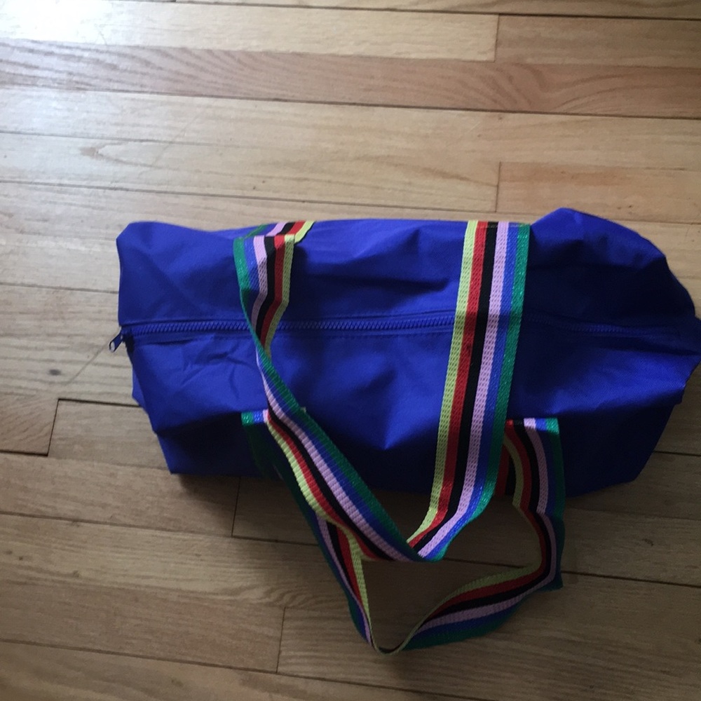 COPY - Duffle bag - Picture 2 of 4